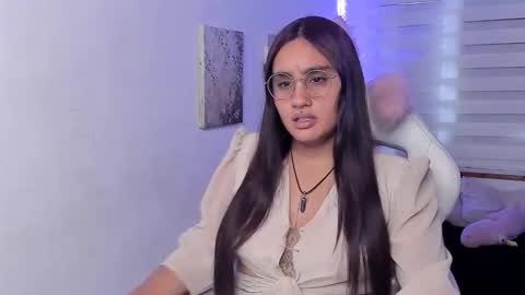 Snapshot of kir_ely chatting on June 10, 2026, 7:13 pm kir_ely online show from June 10, 2026, 7:13 pm