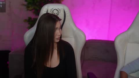 Sweet girls online show from December 22, 2025, 11:40 am