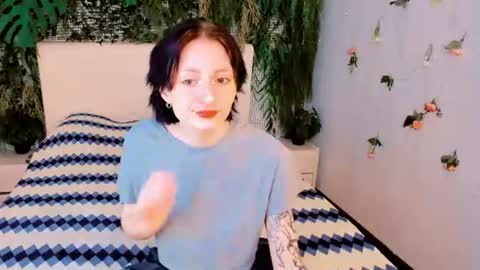 Kira online show from July 5, 2026, 7:32 pm