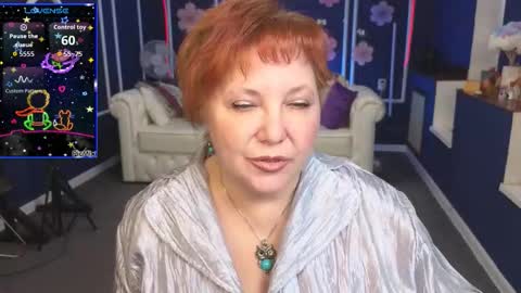 Kira Kennet online show from October 12, 2025, 5:39 am