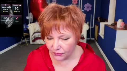 Kira Kennet online show from May 11, 2026, 4:26 pm
