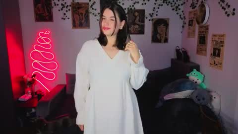 Kira VanKick online show from October 22, 2025, 8:41 pm