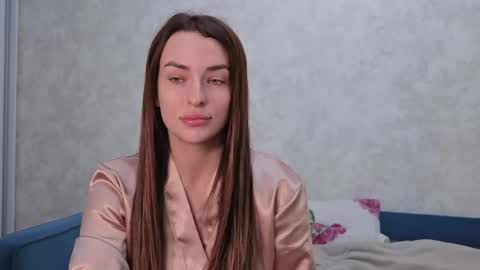 Kira love1 online show from May 7, 2026, 9:47 am