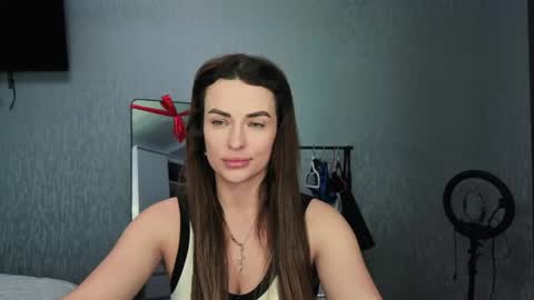 Kira love1 online show from May 9, 2026, 2:22 pm