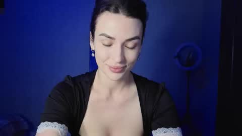 Kira love1 online show from May 15, 2026, 8:49 pm