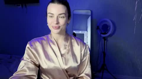 Kira love1 online show from May 20, 2026, 6:47 pm