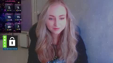 Snapshot of kira_love_sleep chatting on October 9, 2025, 3:32 pm you know thumb up me please its important online show from October 9, 2025, 3:32 pm