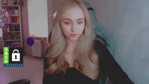 you know thumb up me please its important online show from April 18, 2026, 3:49 pm