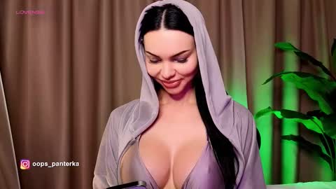 Kira and friends online show from March 3, 2026, 10:21 am