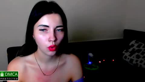 Kira  online show from December 6, 2024, 11:03 pm