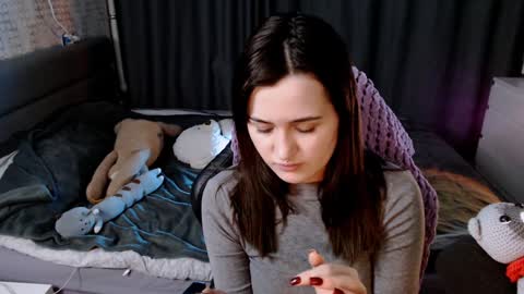 Snapshot of kira_yammy chatting on January 21, 2025, 1:50 am Kira  follow me  online show from January 21, 2025, 1:50 am
