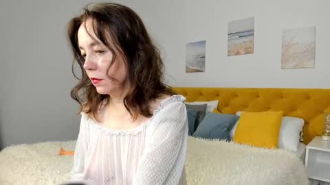 Snapshot of kiraadamss chatting on September 24, 2025, 12:14 am kiraadamss online show from September 24, 2025, 12:14 am