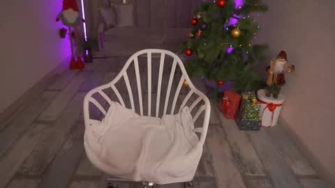 Kira online show from January 13, 2025, 11:38 pm