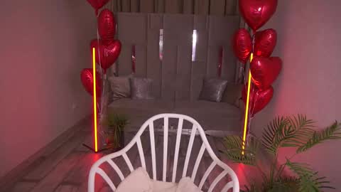 Kira online show from February 14, 2025, 9:21 pm