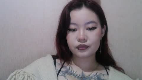 Kira online show from April 12, 2026, 8:03 pm