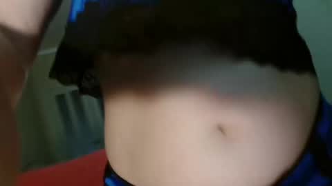 KiraGoldens online show from March 17, 2026, 6:39 am