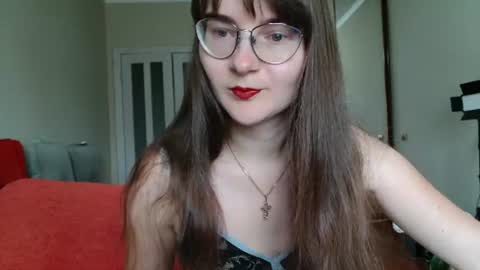 Snapshot of kiragoldens chatting on June 30, 2026, 6:47 am KiraGoldens online show from June 30, 2026, 6:47 am