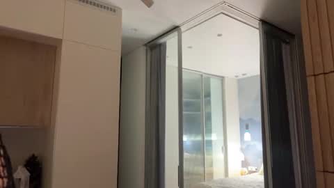 Kira online show from April 2, 2026, 11:30 am