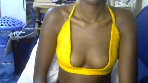 Kira online show from November 13, 2025, 8:08 pm