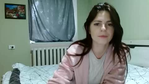 Kira online show from June 2, 2026, 3:14 pm