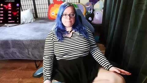 KiraSpitQueen online show from February 2, 2025, 5:32 am