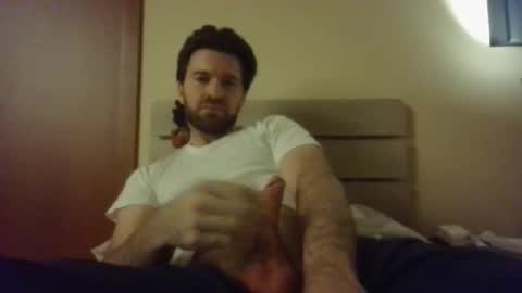 kiri0101 online show from December 4, 2025, 1:04 am