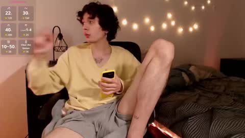 Snapshot of kiriae21 chatting on February 7, 2026, 10:24 pm Alan online show from February 7, 2026, 10:24 pm