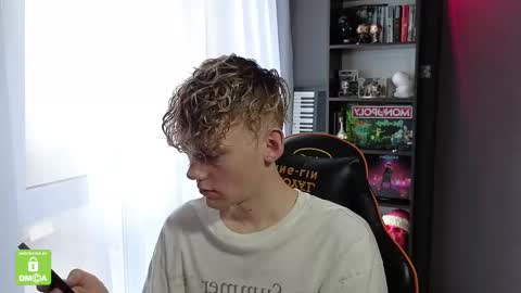 Kirill and Andrey online show from October 27, 2025, 8:51 am