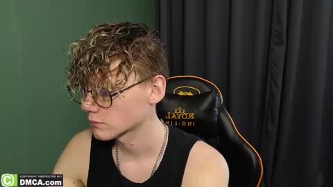 Kirill and Andrey online show from February 22, 2026, 9:52 am