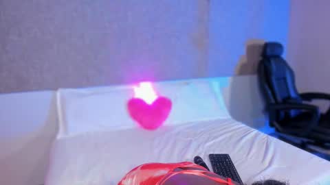 kishalove_ online show from October 28, 2025, 10:19 am