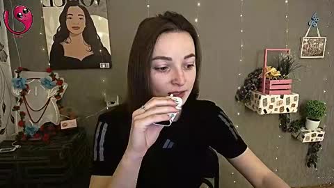 Valeria online show from March 3, 2025, 8:27 am