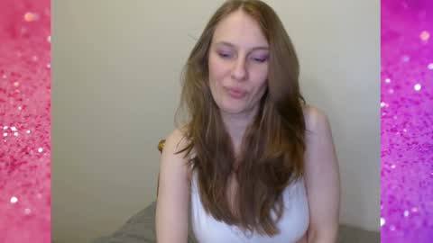 Snapshot of kissallie chatting on October 28, 2025, 3:36 pm Allie online show from October 28, 2025, 3:36 pm