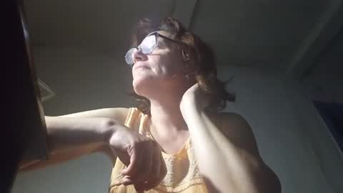 kissandvibe online show from May 19, 2026, 7:09 pm