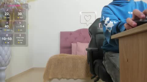 Snapshot of kissi_tay1 chatting on October 10, 2025, 11:42 am KISSI online show from October 10, 2025, 11:42 am