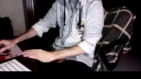 kissofbanned1983 online show from November 21, 2025, 10:19 pm