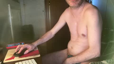 kissofbanned1983 online show from May 25, 2026, 12:55 pm