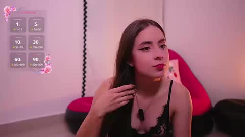 Snapshot of kit_katt_ chatting on September 24, 2025, 12:14 am online show from September 24, 2025, 12:14 am