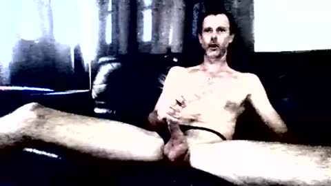Snapshot of kit_walker101 chatting on April 9, 2026, 4:12 am kit_walker101 online show from April 9, 2026, 4:12 am