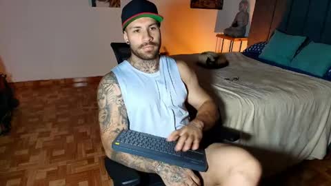 Snapshot of kite__ chatting on April 19, 2026, 10:56 pm kite__ online show from April 19, 2026, 10:56 pm