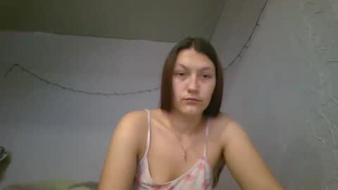 kiti_kitiss online show from January 6, 2026, 1:15 pm