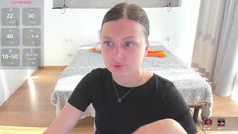 Snapshot of kitkatvel chatting on June 26, 2026, 5:34 am kitkatvel online show from June 26, 2026, 5:34 am