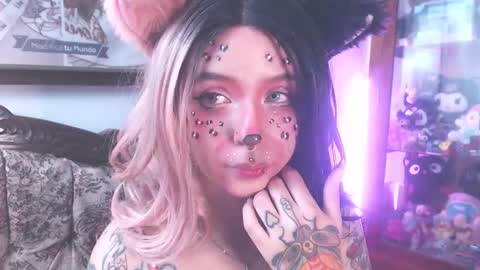 Snapshot of kitsunearineko chatting on October 19, 2025, 8:31 pm Ari Keimiwrights online show from October 19, 2025, 8:31 pm