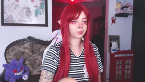 Snapshot of kitsunearineko chatting on December 22, 2025, 12:29 am Ari Keimiwrights online show from December 22, 2025, 12:29 am