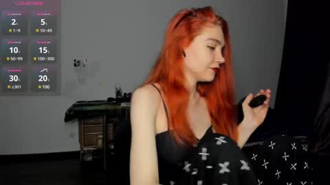 Kitsune online show from December 15, 2024, 7:21 pm