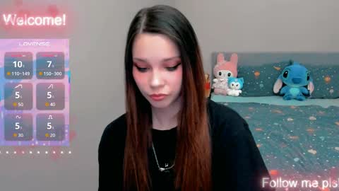 Snapshot of kitten_alisa chatting on May 10, 2026, 2:33 pm Alissa online show from May 10, 2026, 2:33 pm