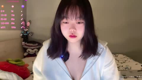 Snapshot of kittenfishing chatting on October 30, 2025, 3:24 pm kit online show from October 30, 2025, 3:24 pm