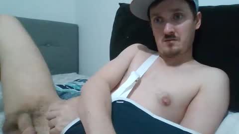 Snapshot of kittenfoxxx chatting on November 21, 2025, 3:00 pm kittenfoxxx online show from November 21, 2025, 3:00 pm