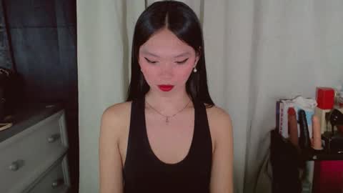 KITTY online show from June 4, 2026, 9:10 pm