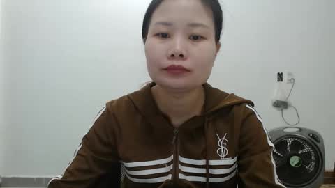 kitti_baby2x online show from March 13, 2026, 1:12 am