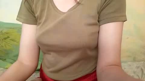 Kittie Creme online show from July 4, 2026, 11:38 am